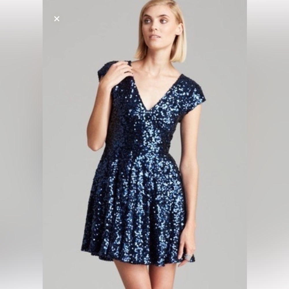 FRENCH CONNECTION Sz 12 Navy Spectacular Sparkle Sequin Fit and Flare Dress
